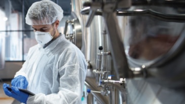 GSK Creates a Future-Ready Supply Chain with Predictive and Prescriptive Maintenance 